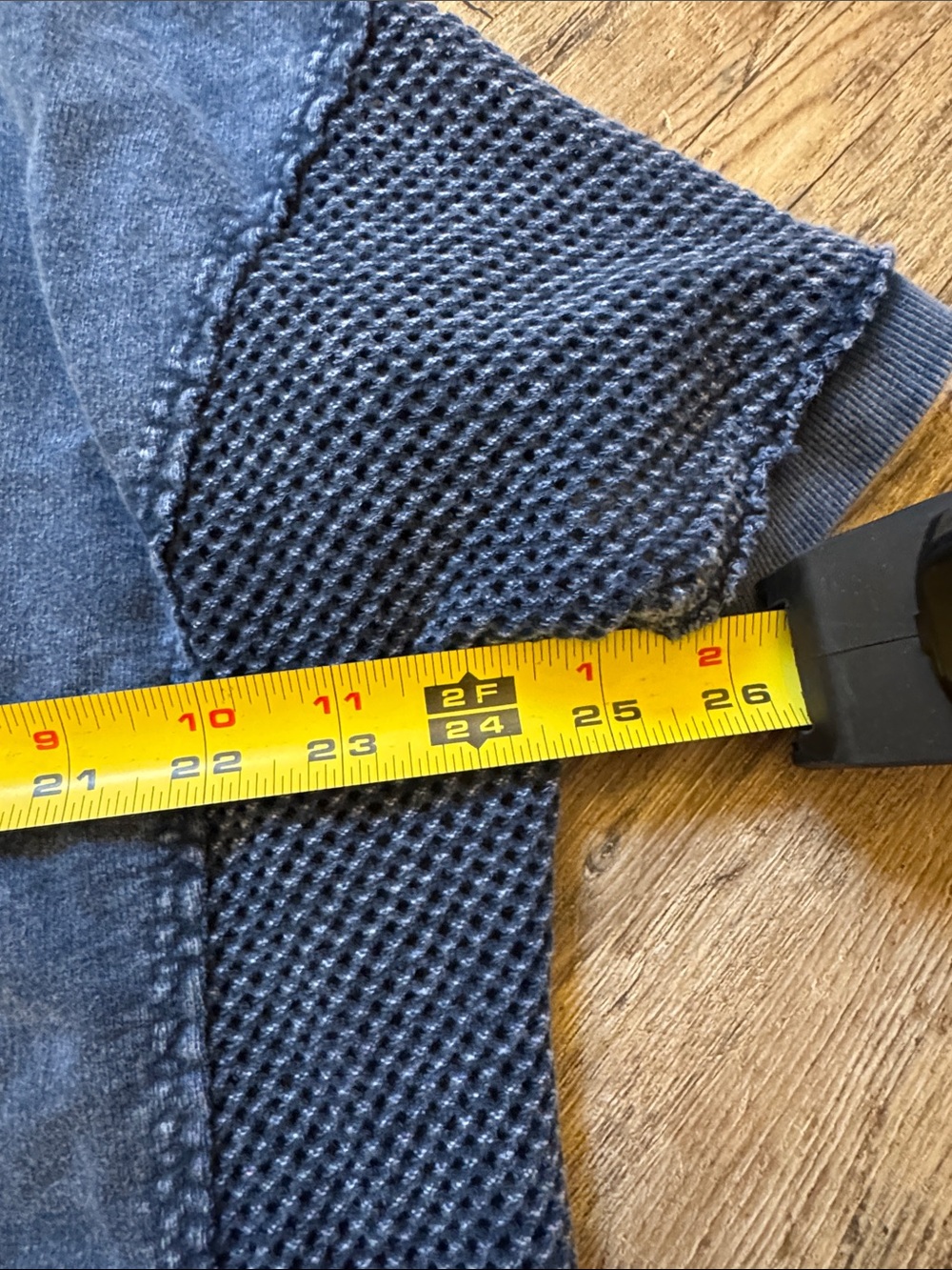 Washed Navy Star Grommet Short Sleeve Tee - Picture 6 of 6